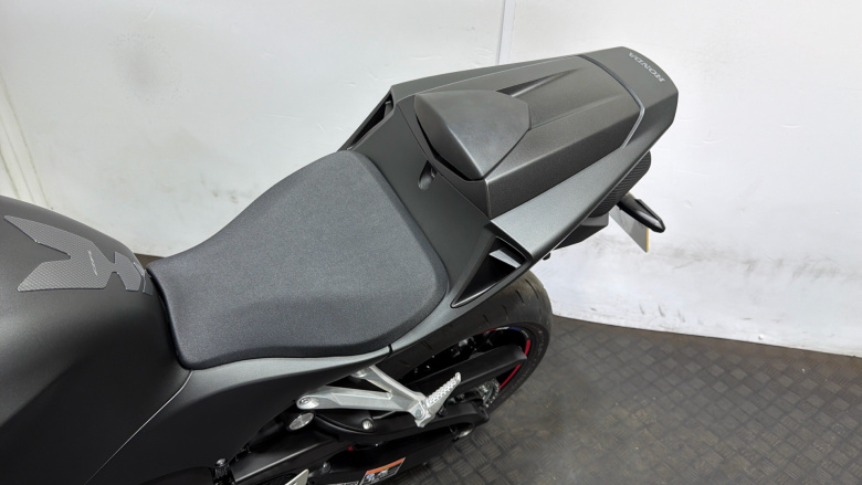 Honda CBR600RR (24MY)